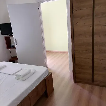 D House
